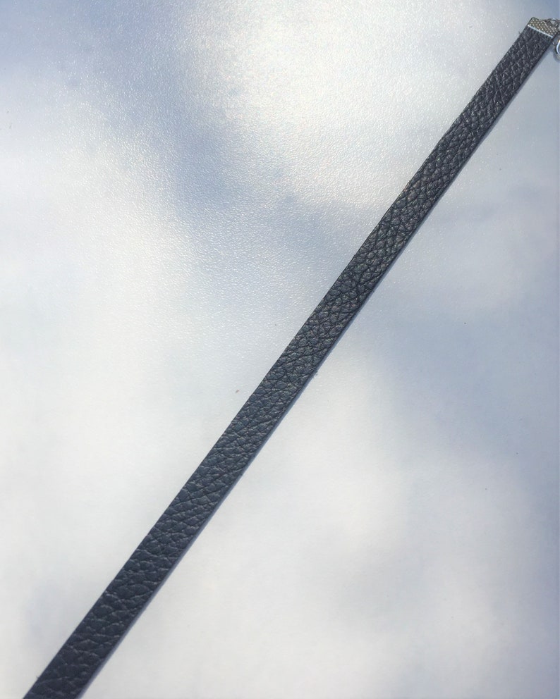 Semplice girocollo in vera pelle nera/sottile girocollo morbido semplice da 1 cm/girocollo con cinturino fatto a mano da Detelini immagine 7