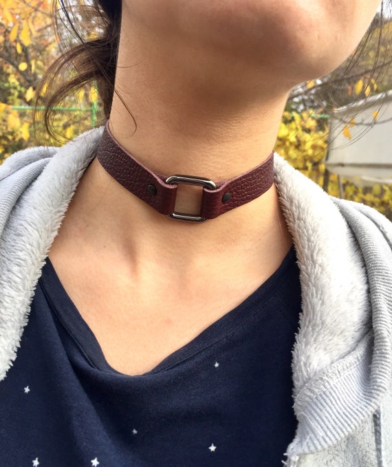Genuine Leather Choker /brown Soft Leather Square Ring Genuine Leather Choker /brown Soft Leather Square Ring