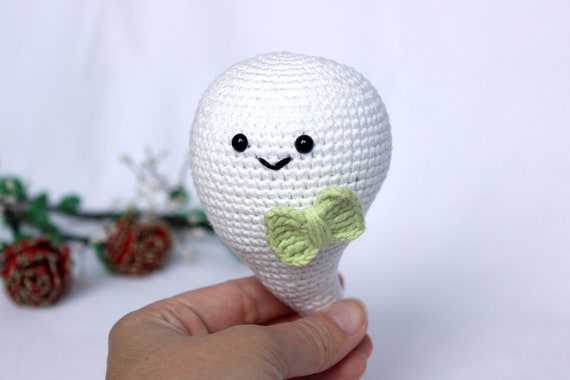 Halloween Ghost crochet pattern, Amigurumi ghost decor for halloween, Cute ghost crochet halloween