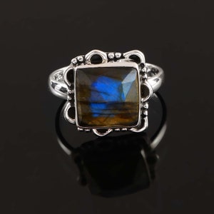 Natural Labradorite Ring, 925 Sterling Silver Ring, Band Ring, Labradorite Gemstone Ring, Labradorite Silver Ring Jewelry