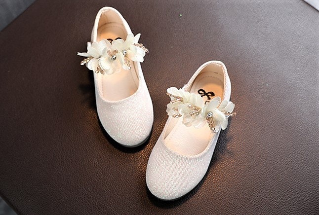 Flower girl store shoes cream