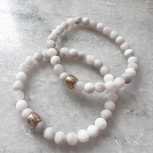 ARCADIAN BRACELET - matte white agate - 6mm