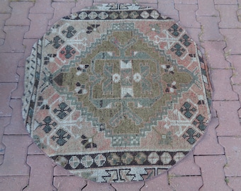 Hand Knotted Turkish Wool Round Rug, Vintage Boho Ethnic Carpet (3.6x3.7 ft)  c73