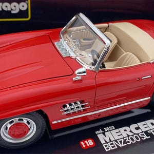 Burago 1957 Mercedes Benz 300 SL Roadster Red Convertible