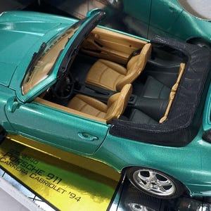 Bburago 1:18 Scale 1994 PORSCHE 911 Carrera Convertible Teal COD 3340 Mint Boxed