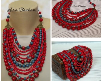 Collier de perles rouge traditionnel ukrainien fait main rouge foncé gris cadeau collier bijoux ukrainiens collier multi-rangs pour maman
