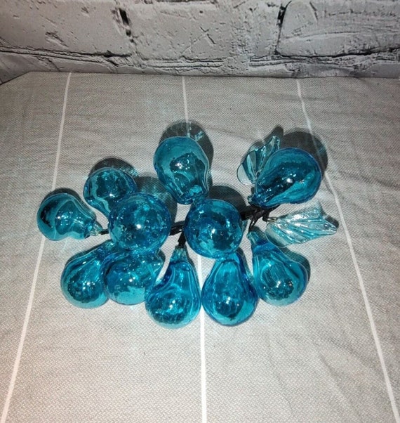 MCM Blown Glass Grape Cluster Artisan Aqua Blue T… - image 1