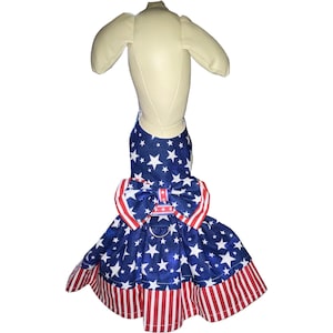 Robe pour chien, harnais pour chien du 4 juillet, pour petits chiens avec commandes personnalisées d’arc de cheveux gratuites sur demande, vêtements personnalisés pour animaux de compagnie