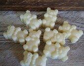 Scented soy wax melts. Highly scented wax gummy bears. Pick your own scent. Fragranced wax tarts for the scent warmer. Bag of 24 Bears