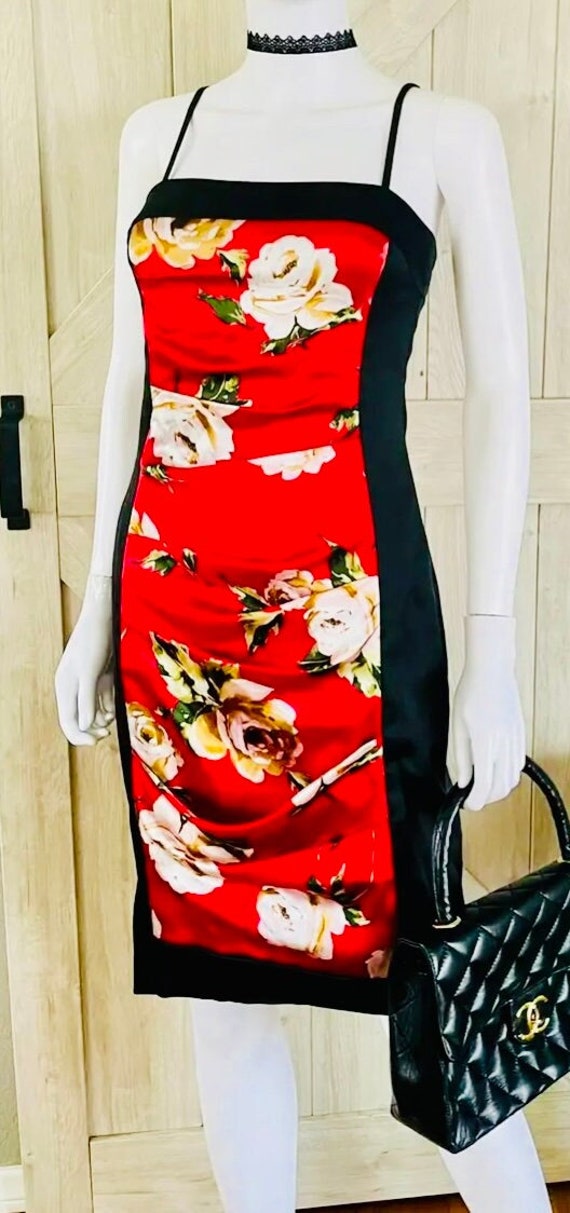 Gorgeous red floral Designer 90 s dress