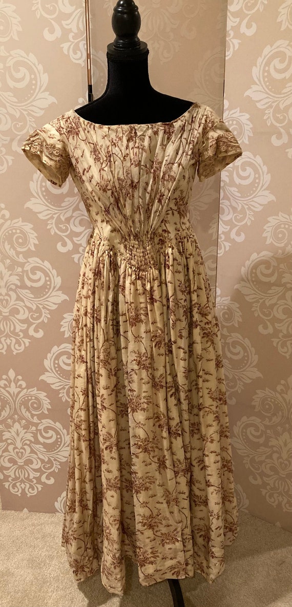 early 1800 dresses