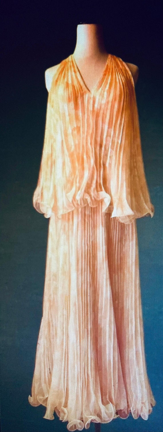 vintage creamsicle orange Gem