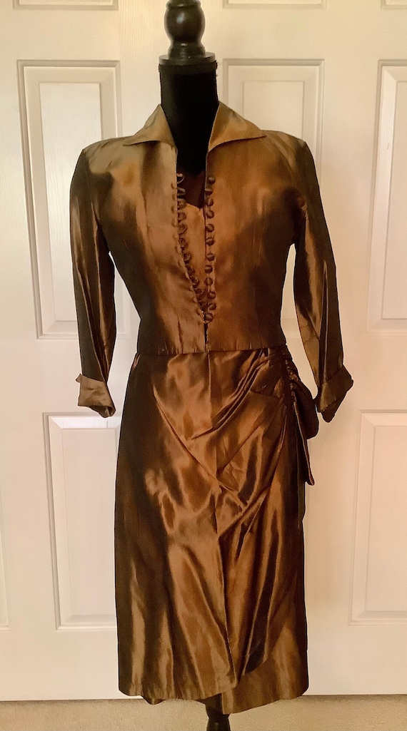 Stunning 50s taffeta wiggle dress with matching  j