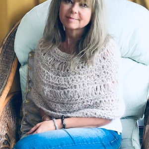 Hand Knitted Women’s Lightweight Poncho Capelet Shoulder Warmer
