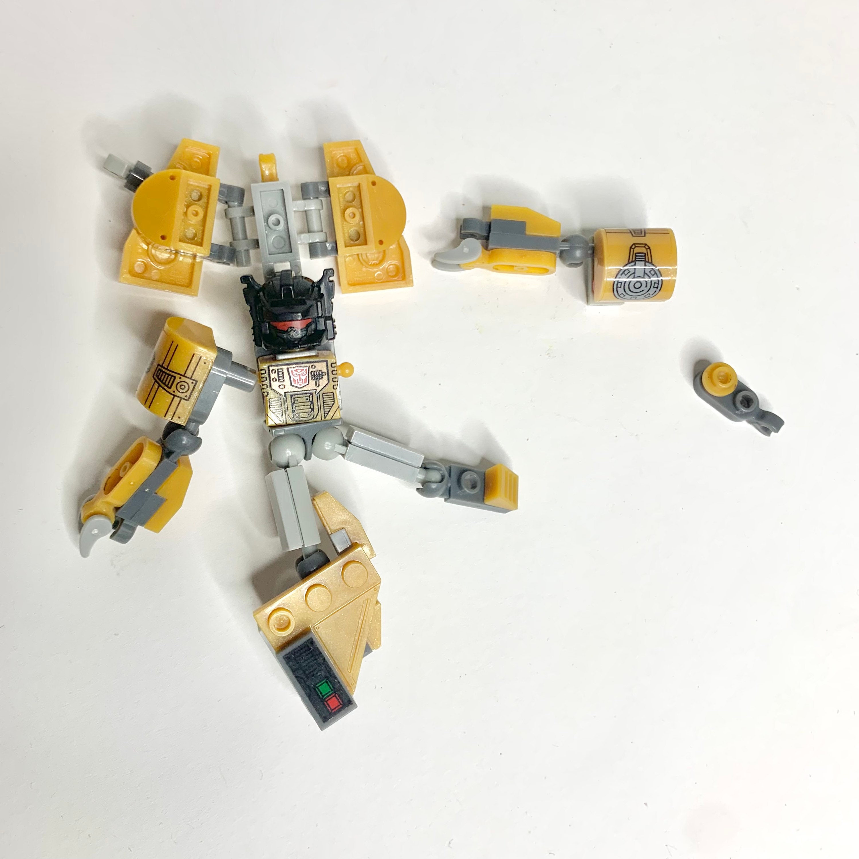Lego Transformers Kre-o Yellow Toy Mini Figure incomplete 