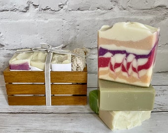 Handmade Soap Gift Set - 3 Soaps & Sisal Bag - Vegan Friendly - Palm Oil Free in Rustic Mini Crate - Blue, Sage, Ivory or Wood