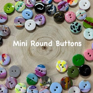 手作り粘土ボタン - ランダムポリマー粘土ボタン クラフト スクラップブッキング 裁縫用品 クラフトプロジェクト ボタンコレクター ユニークなスタイル
