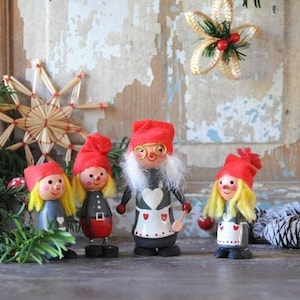 Danish Christmas Decor. Four Iconic Gnome Figurines. Scandinavian Tomte family 1970s. Collectible Wooden Elf's, Daells Varehus Copenhagen