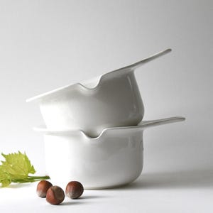 2 cuencos ARCTICA de Arabia Finlandia. Cuencos blancos para sopa y arroz, diseñados por Inkeri Leivo. Cuencos para servir y comer. Nordic Home.
