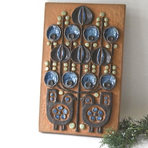 Wall hanging by Marianne Starck. Michael Andersen, Denmark. Scandinavian modern stoneware wall plaque