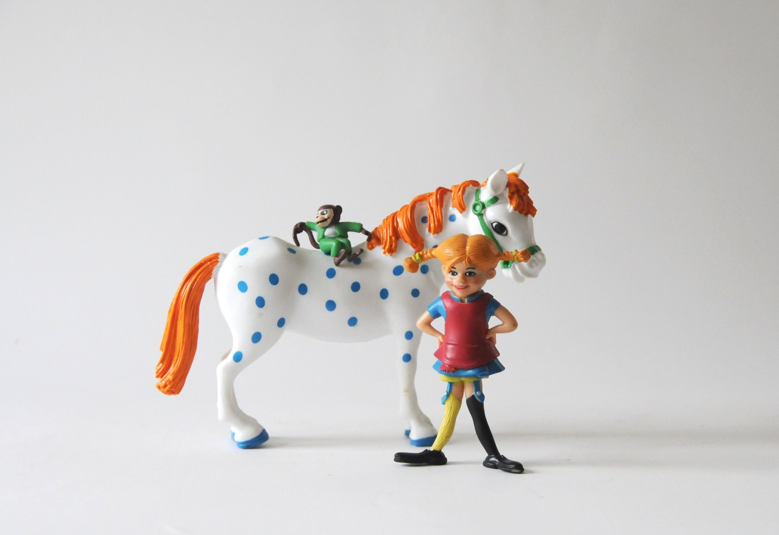 Pippi Longstocking by Astrid Lindgren. 5 Collectible Vintage