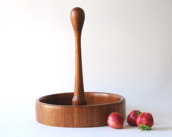 Digsmed Denmark. Teak Tray. Modernist Serving - Snack, nuts and more. Quistgaard MCM. Danish Design. Scandinavian modern Party bowl