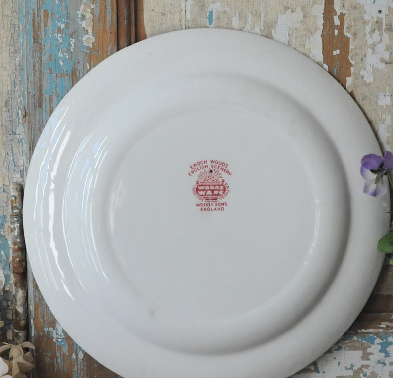 Pink Transferware Enoch Woods English Scenery Dinnerplate. Wood