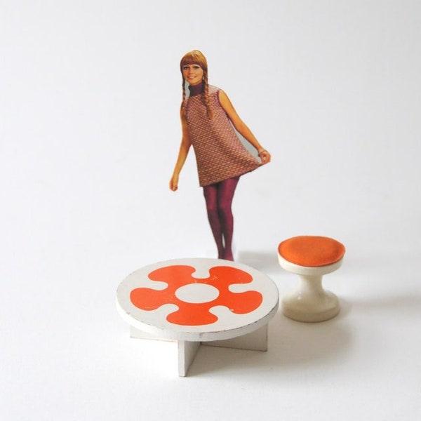 Verner Panton Furniture. Lundby Vintage Dolls House. Collectible Miniature Stool and Table. Pop Art. Mid century modern  Danish design