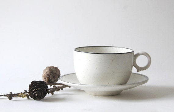 グスタフスベリ スウェーデン。スティグ・リンドベリのBIRKA ティー