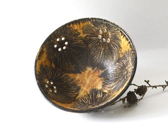 Bol Jette Helleroe. Cerámica danesa hecha a mano con diseño orgánico y natural de los años 70. Modernista escandinavo.