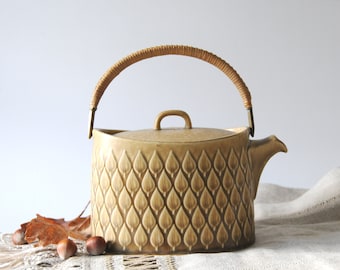 Quistgaard Teapot RELIEF. Danish Mid century Modern design. Scandinavian Tea Pot. IHQ Vintage Gift for her