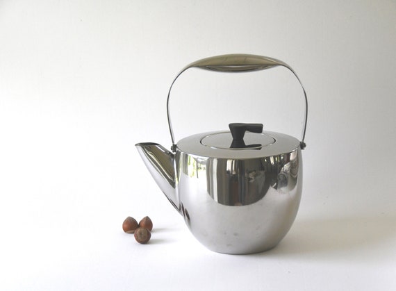 Bodum Teapot. Jorgensen Design COLUMBIA. Vintage Mirror Polished
