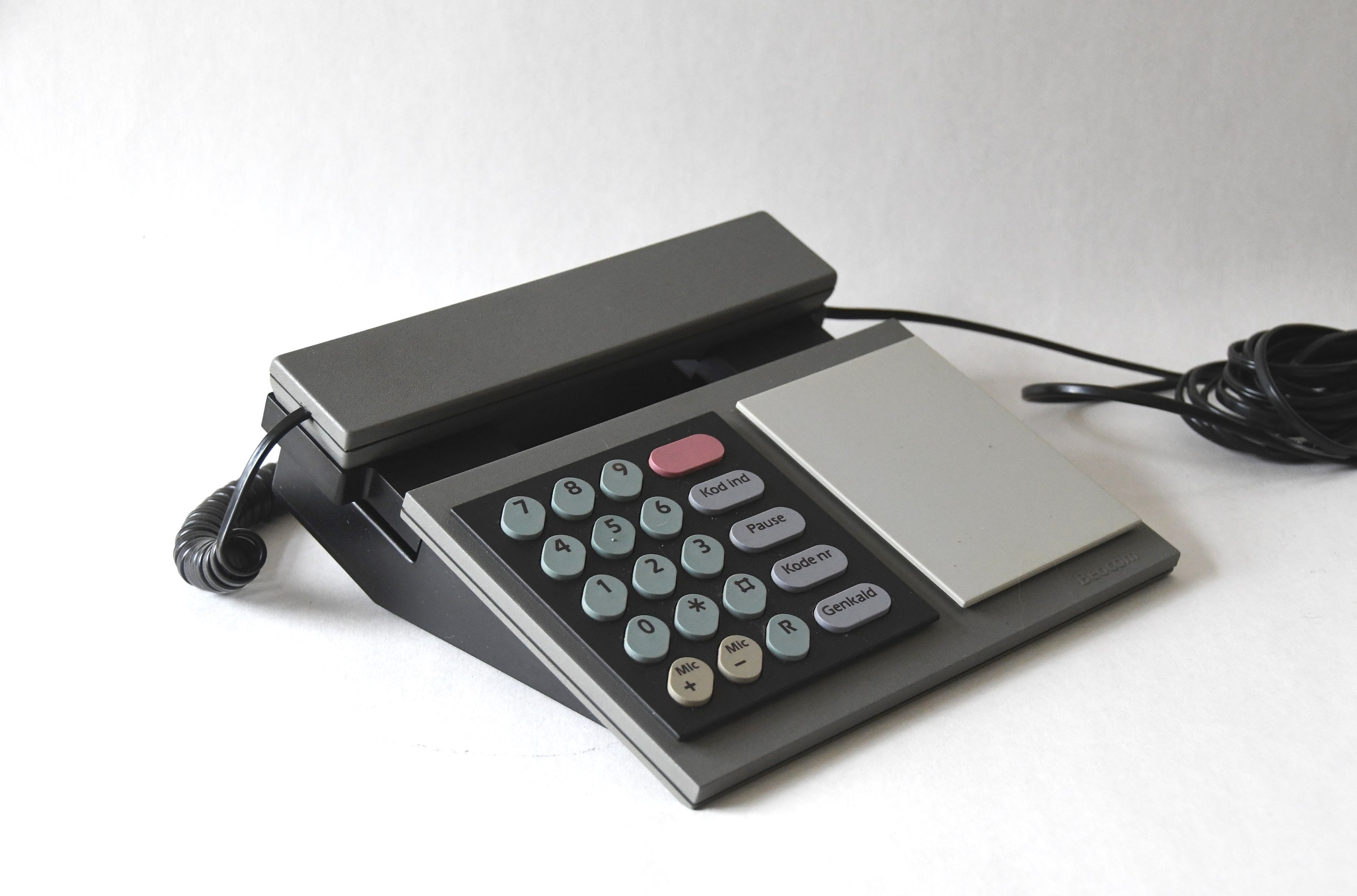BANG & OLUFSEN Beocom Phone. Corded Analog, Modernist Telephone