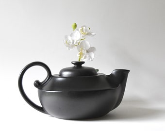 Gorgeous Storia Teapot. Kähler Studio pottery. Scandinavian modern Design. Danish  Stoneware