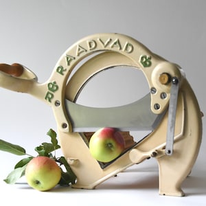 Cortadora de pan danesa, rebanadora de pan Raadvad de mediados de siglo. Diseño de cocina vintage, modelo 294.