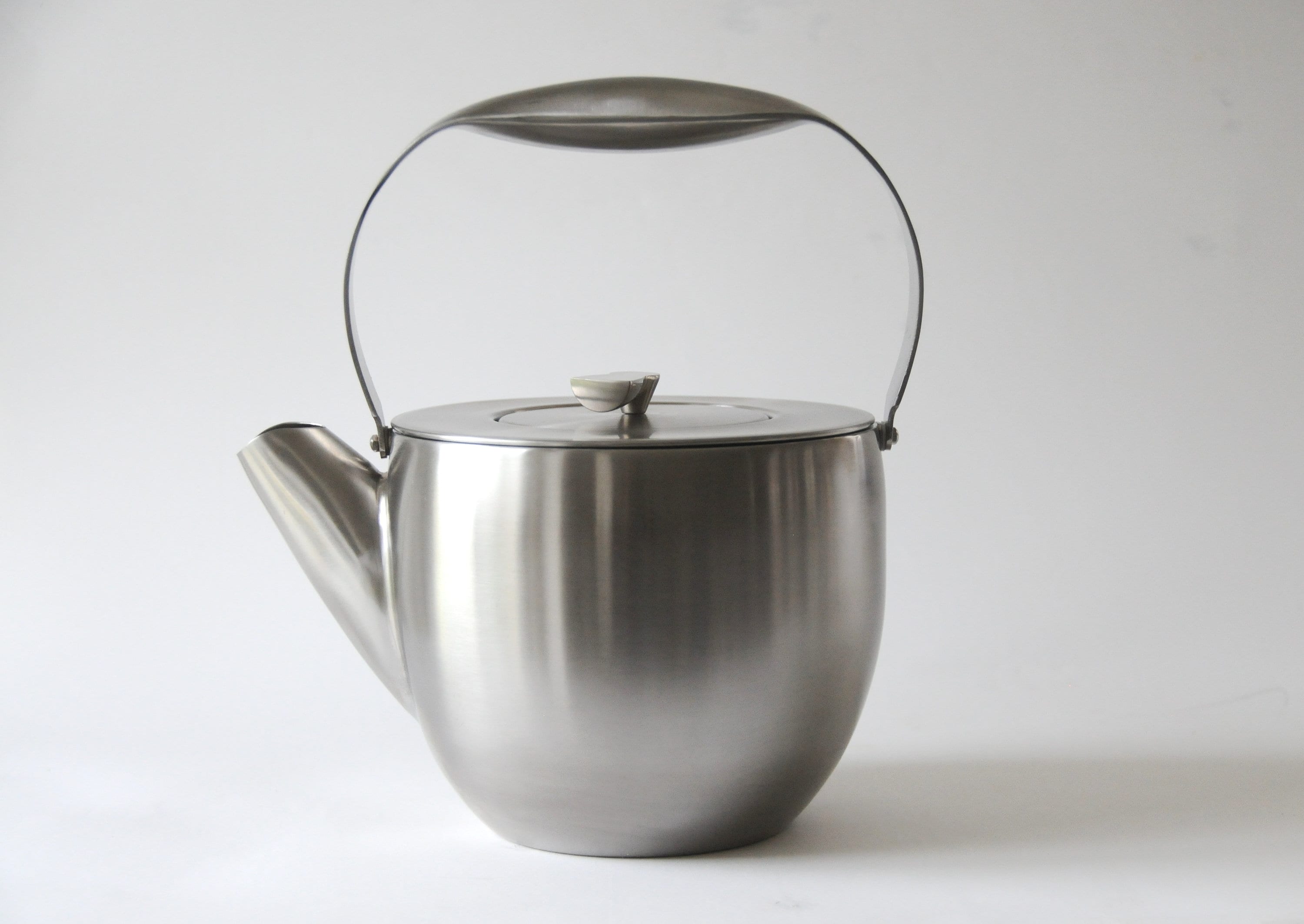 Bodum Teapot. Jorgensen Design COLUMBIA. Vintage Polished