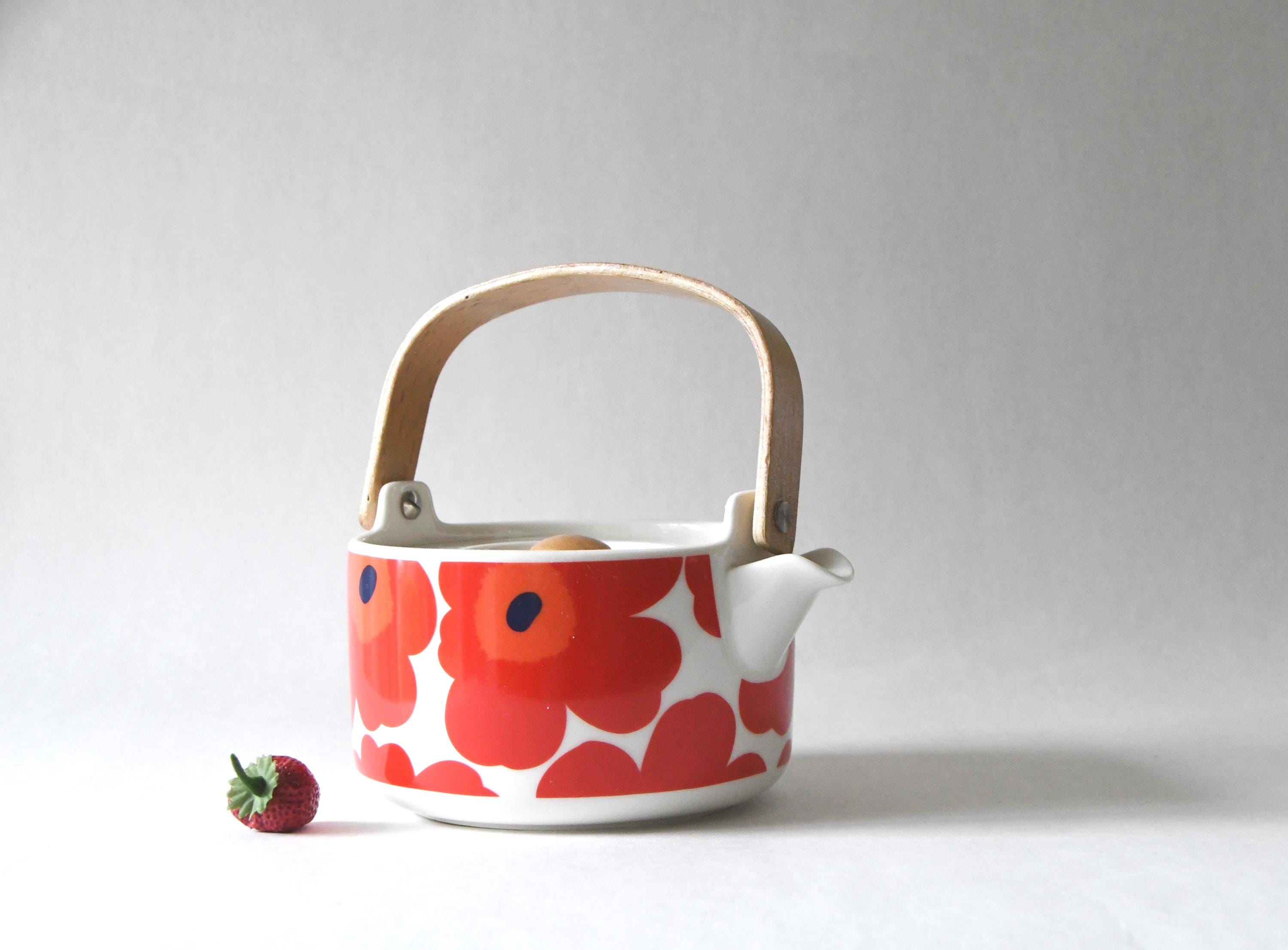 Teapot Marimekko Finland. Tea Pot UNIKKO Pattern. Nordic Mid