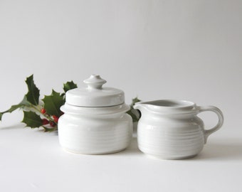 Arabia of Finland White KAARNA Sugar and Creamer by Ulla Procope. Mid century modern Scandinavian Tea serving set