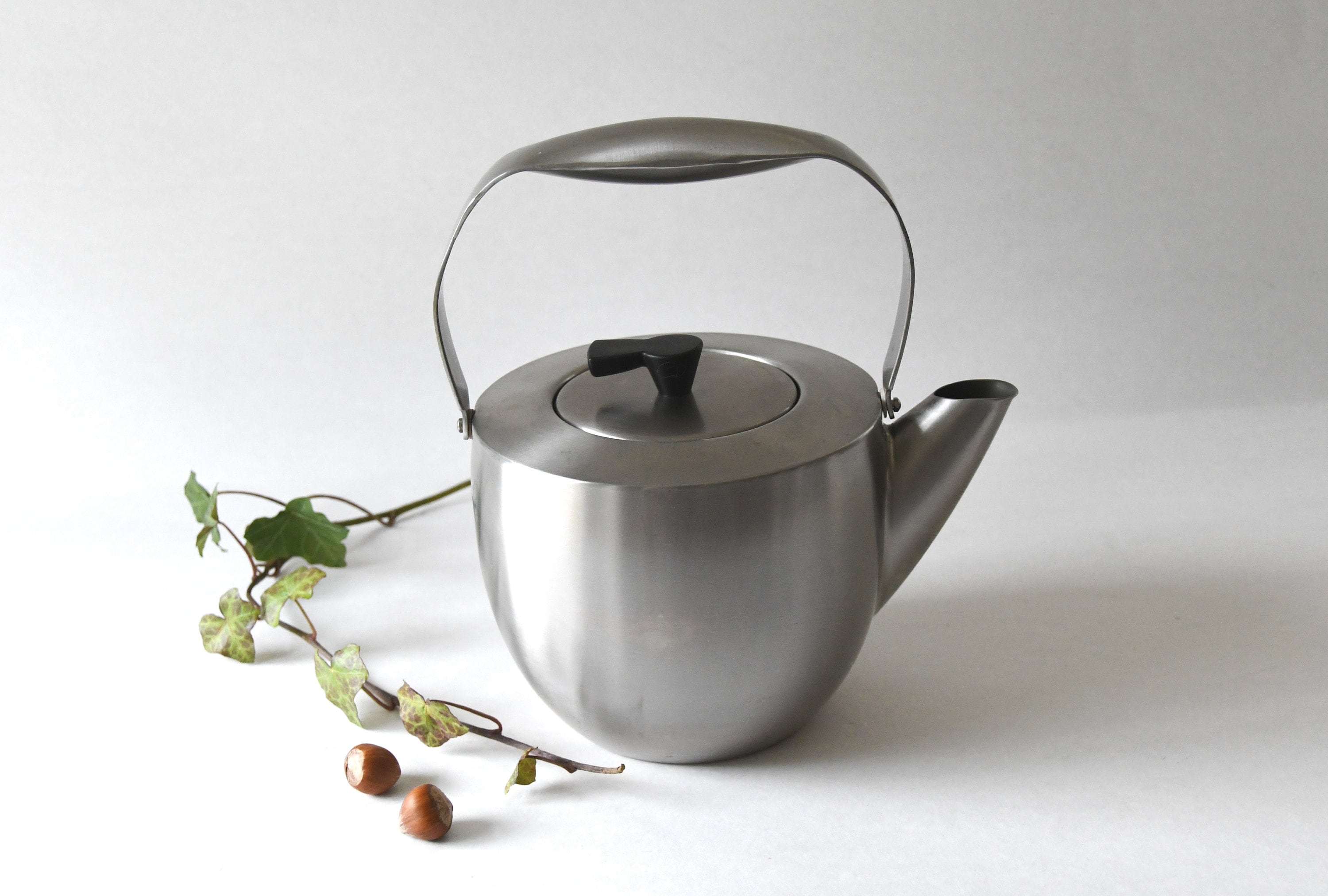Bodum COLUMBIA ティーポット Bodum Teapot, Jorgensen Design COLUMBIA, Vintage Brushed Stainless