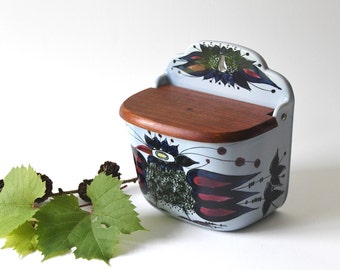 Royal Copenhagen Crazy Bird Salt Box. Baca Tenera de Beth Breyen. Hogar moderno escandinavo. Diseño danés - Aluminia Dinamarca