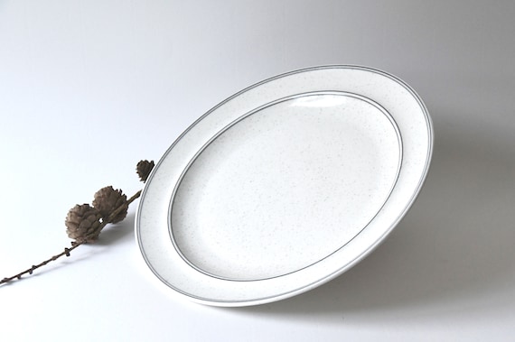 Gustavsberg Sweden. BIRKA Large Dinnerplate by Stig Lindberg