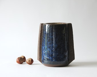 Vase by Marianne Starck. Michael Andersen studio. Bornholm Denmark. Danish Design. Modernist Stoneware - Collectible