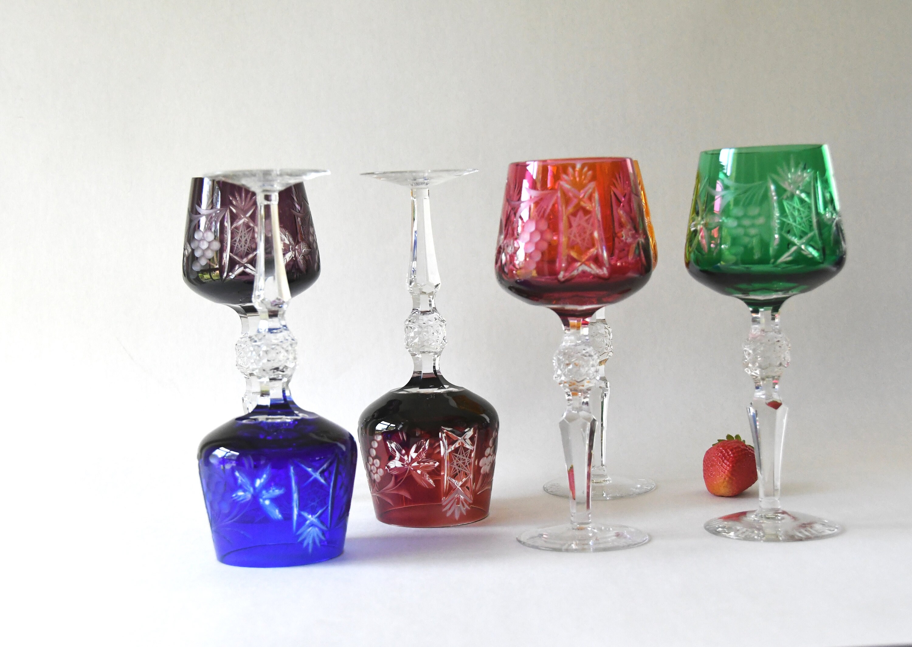 クリスタルカラーワイングラス6個。赤ワイングラス。8.5オンス。ハンド