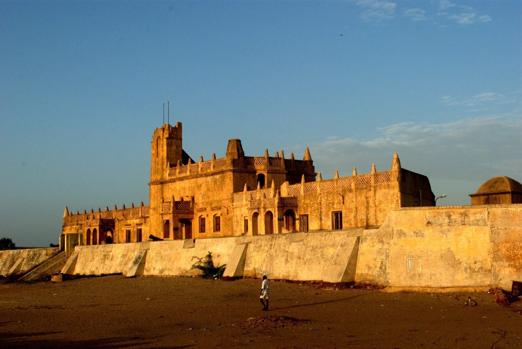 アンティーク ロイヤル コペンハーゲン。トランケバール ディナー