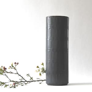 Arabia Finland Vase, Mid-Century Vase by Olga Osol. Modernist Pottery. 1960s Finnish design