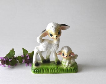 antique sheep ✵ * クリーム色リボンの キュートな羊さん