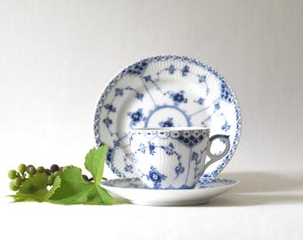Lot 6 Tasses Et Soucoupes Royal Copenhagen Bleu Cannelé #575 - Peint à La Main, Occasion Excellent état