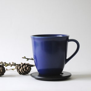 Vintage Hoganas TeaCup with coaster. A Rustic Stoneware Coffee Mug. Swedish Design by Marie-Louise Hellgren. Scandinavian Modern Höganäs