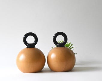Nissen Denmark Salt & Pepper Grinder Set: Beechwood Danish Design