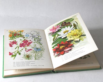 Flower Book 1960s Guide. Scandinavian Nature. Lovely Color